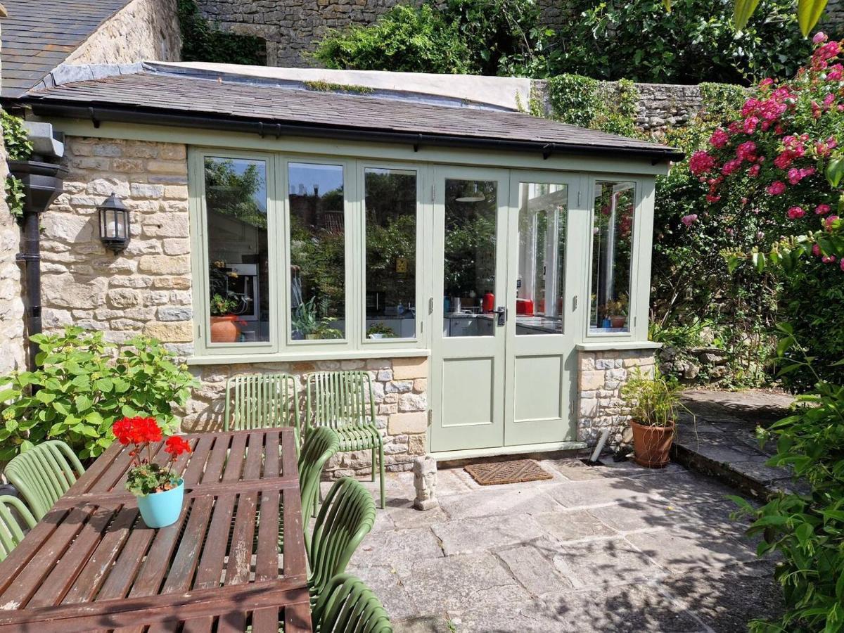 Lovely Property In The Heart Of Somerset, Sleeps 9 เชพตันมัลเล็ต ภายนอก รูปภาพ