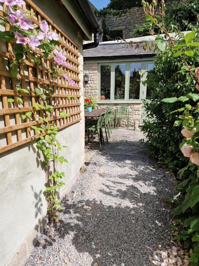 Lovely Property In The Heart Of Somerset, Sleeps 9 เชพตันมัลเล็ต ภายนอก รูปภาพ