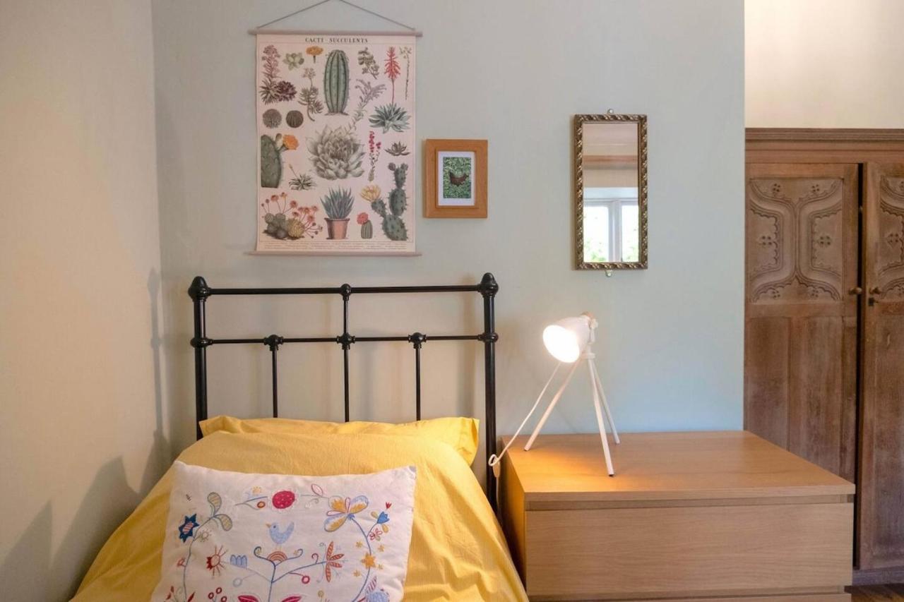 Lovely Property In The Heart Of Somerset, Sleeps 9 เชพตันมัลเล็ต ภายนอก รูปภาพ